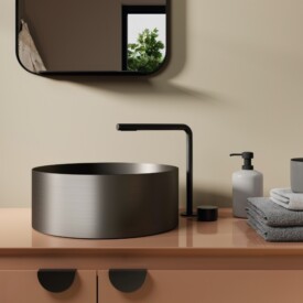 Metal 1 Black | Mosavit